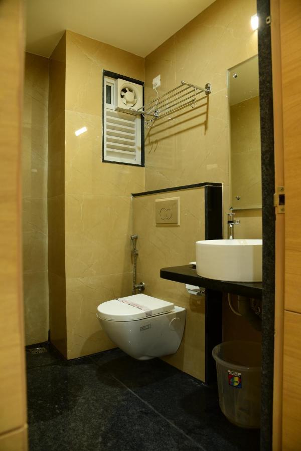 Hotel U.T.Elite Μπανγκαλόρ Εξωτερικό φωτογραφία
