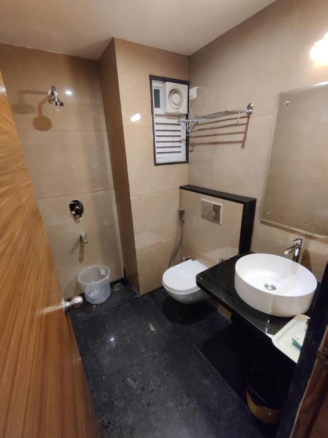Hotel U.T.Elite Μπανγκαλόρ Εξωτερικό φωτογραφία